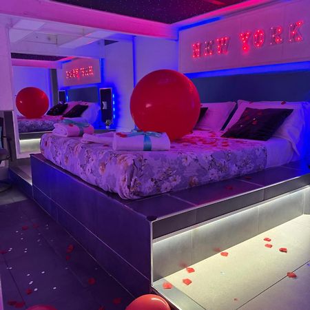 B&B Porta Capuana 나폴리 외부 사진